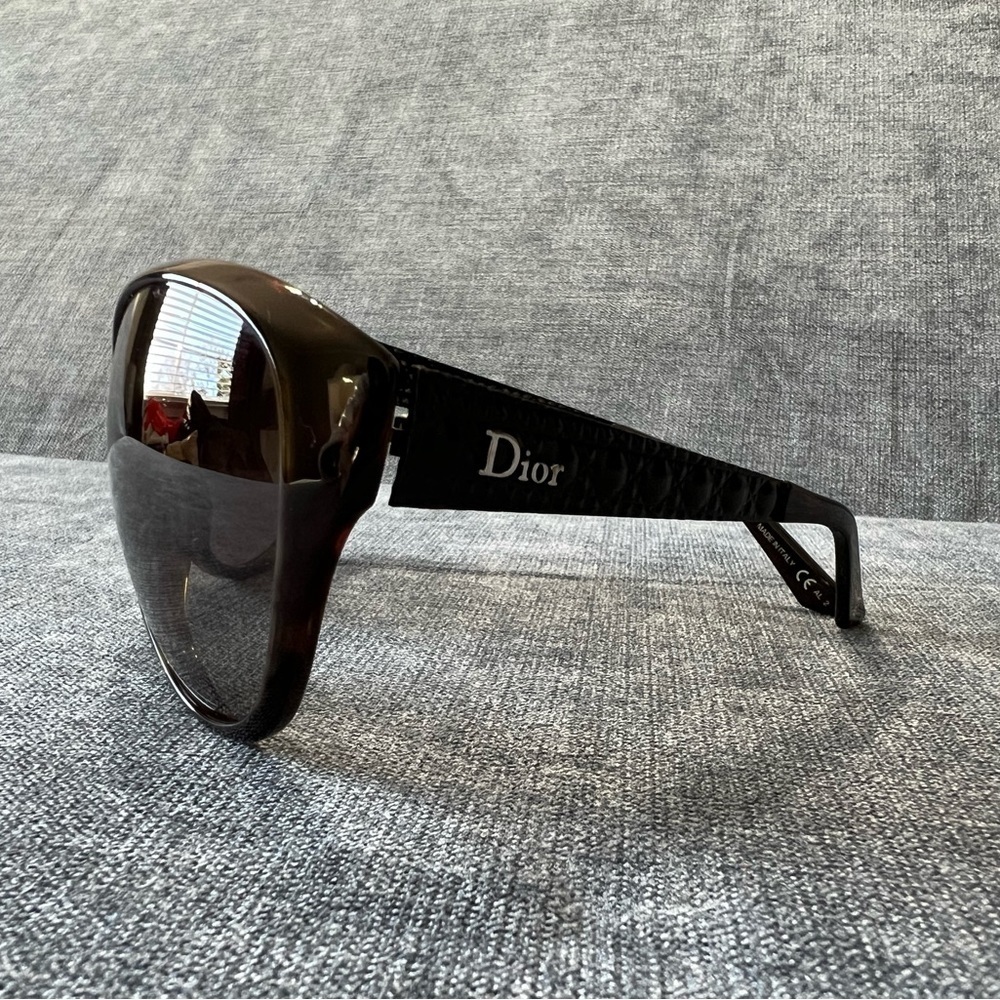 Christian Dior Dark Brown Tortoiseshell Coquette Sunglasses